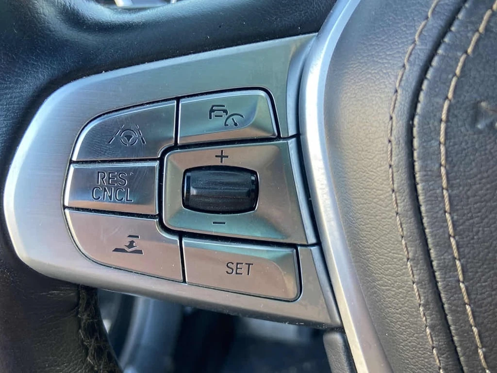 BMW 750 * 750i xDrive * CARFAX * ���� �� �� | Mobile.bg � ����������� 11