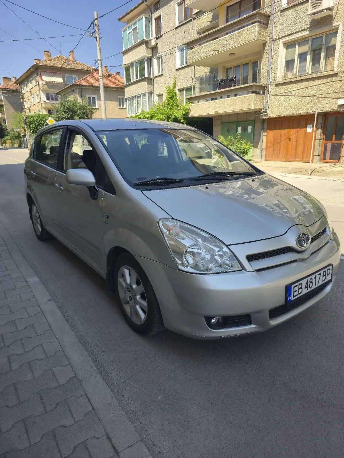 Toyota Corolla verso 1.8VVTI - изображение 2