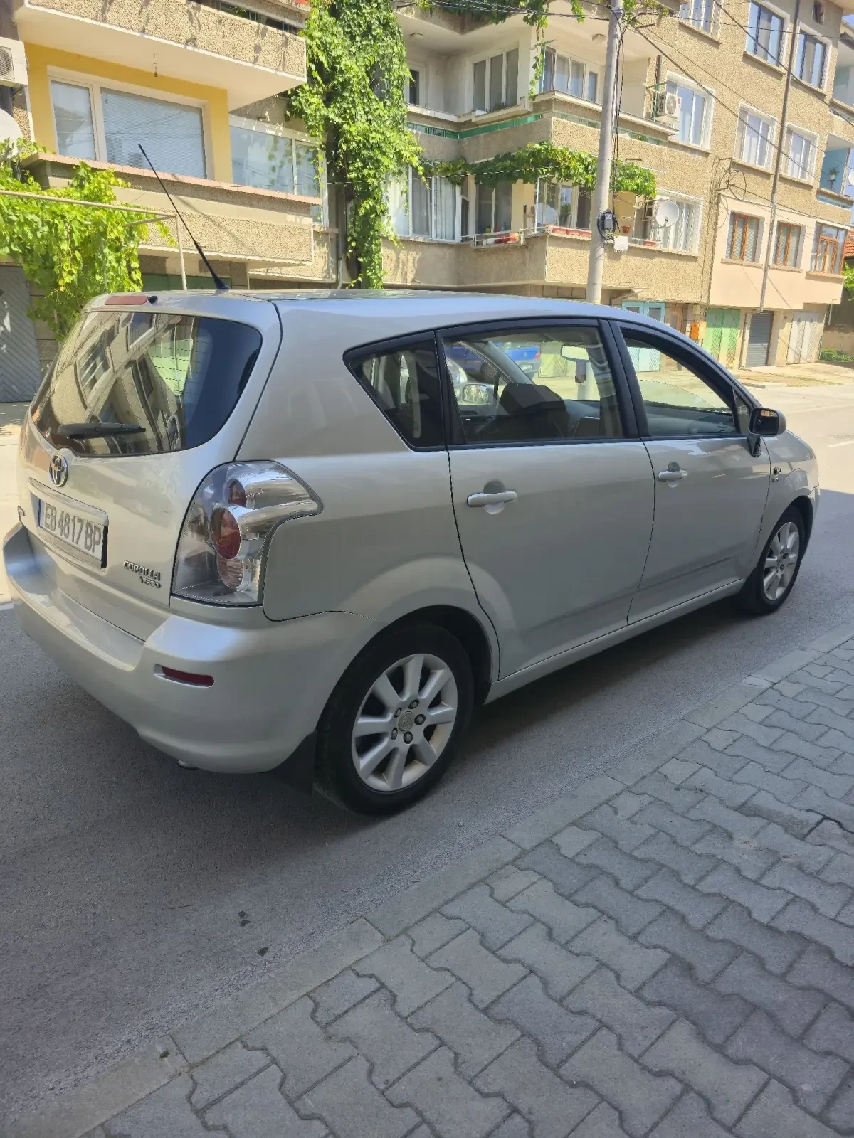 Toyota Corolla verso 1.8VVTI - изображение 6