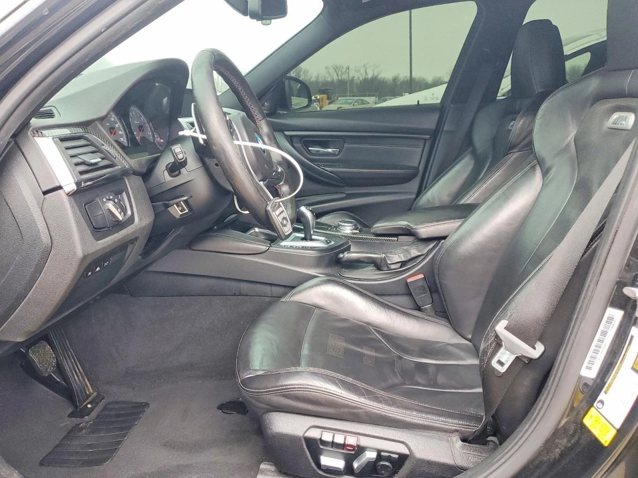 BMW M3 * KEYLESS* ШИБИДАХ* HEADUP* КАМЕРА* , снимка 7 - Автомобили и джипове - 53925668