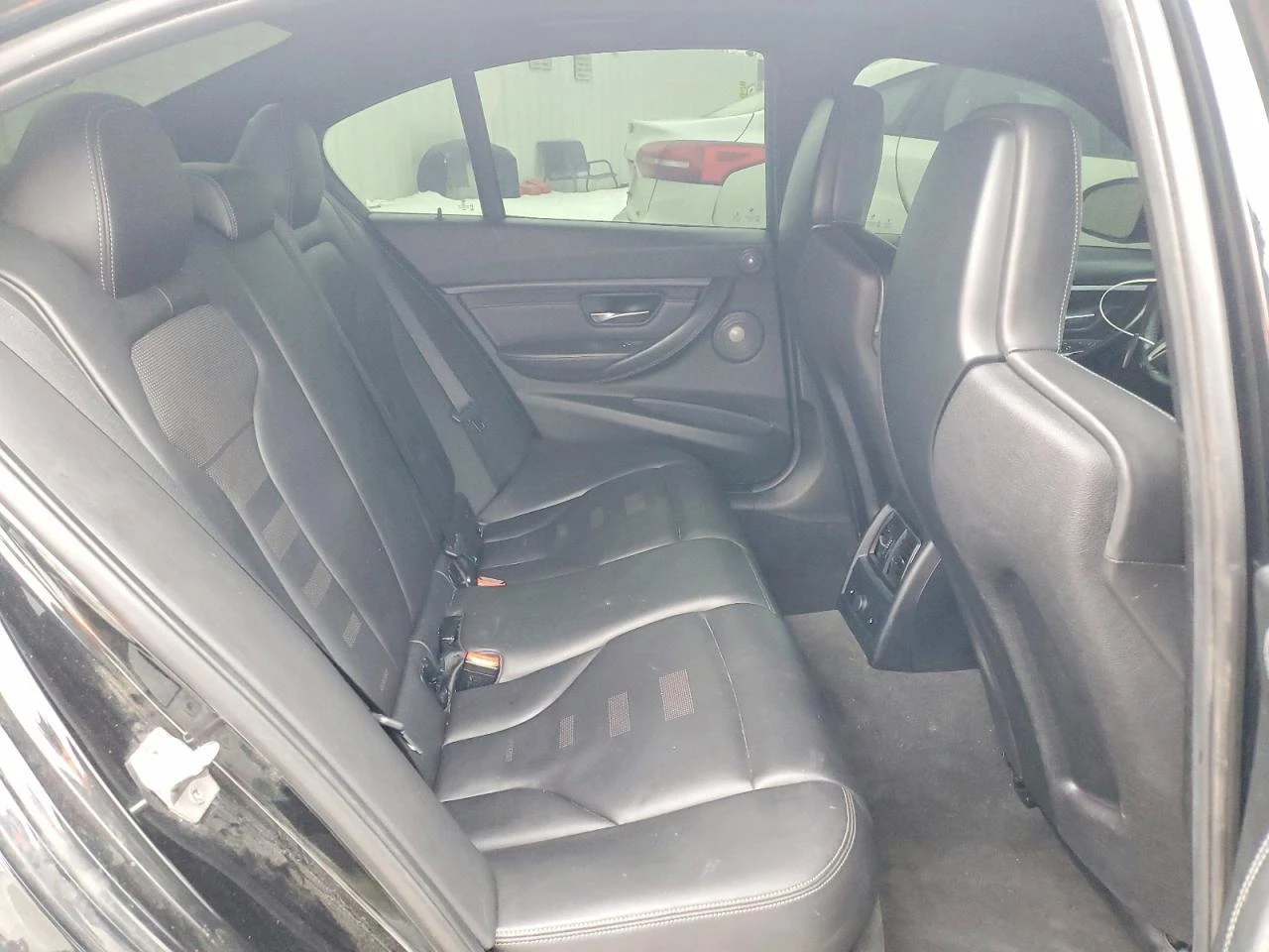 BMW M3 * KEYLESS* ШИБИДАХ* HEADUP* КАМЕРА* , снимка 10 - Автомобили и джипове - 53925668