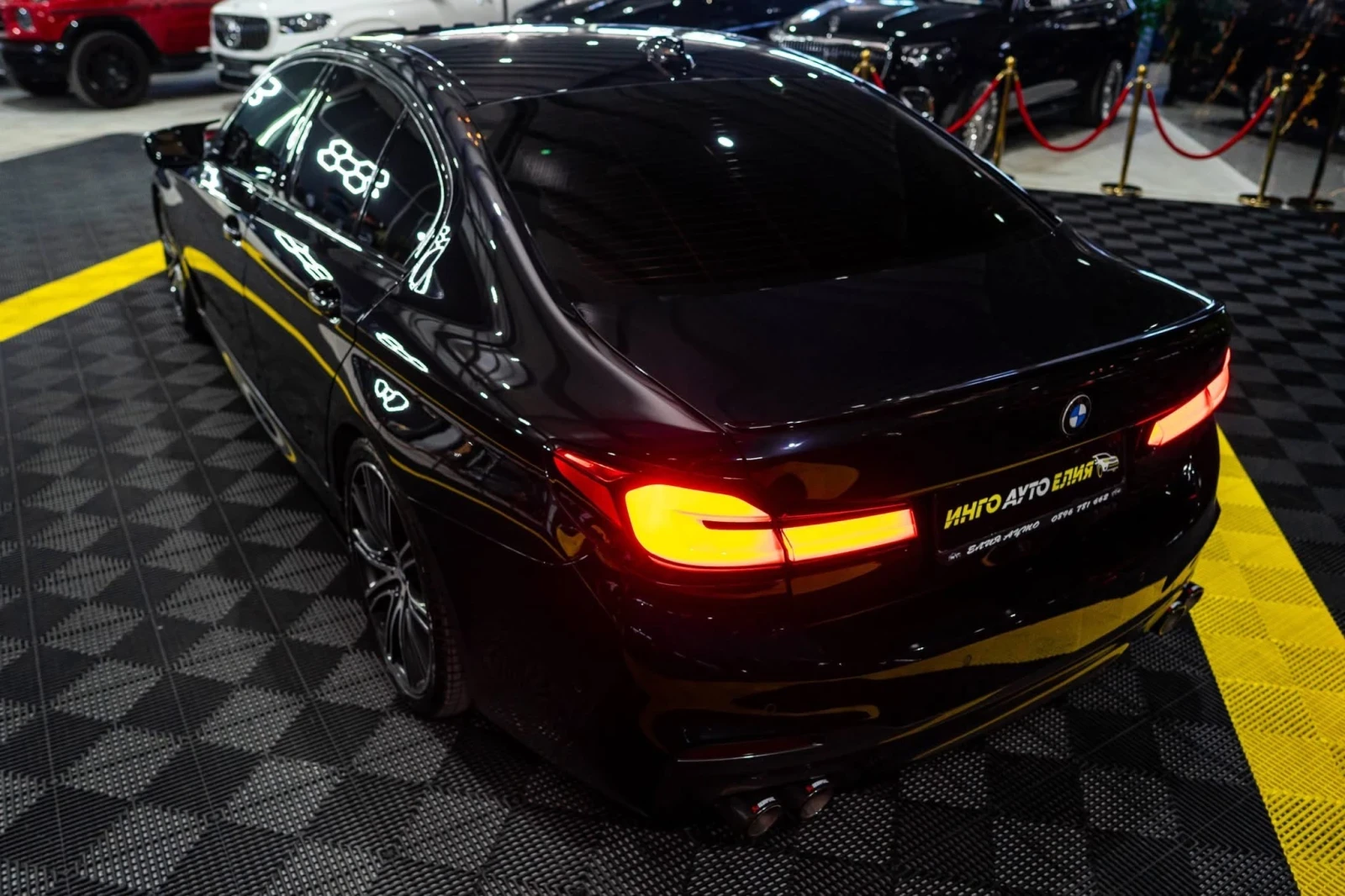BMW 550 D XDRIVE FACELIFT M PACK H&K HUD ЛИЗИНГ 100%, снимка 6 - Автомобили и джипове - 54477442