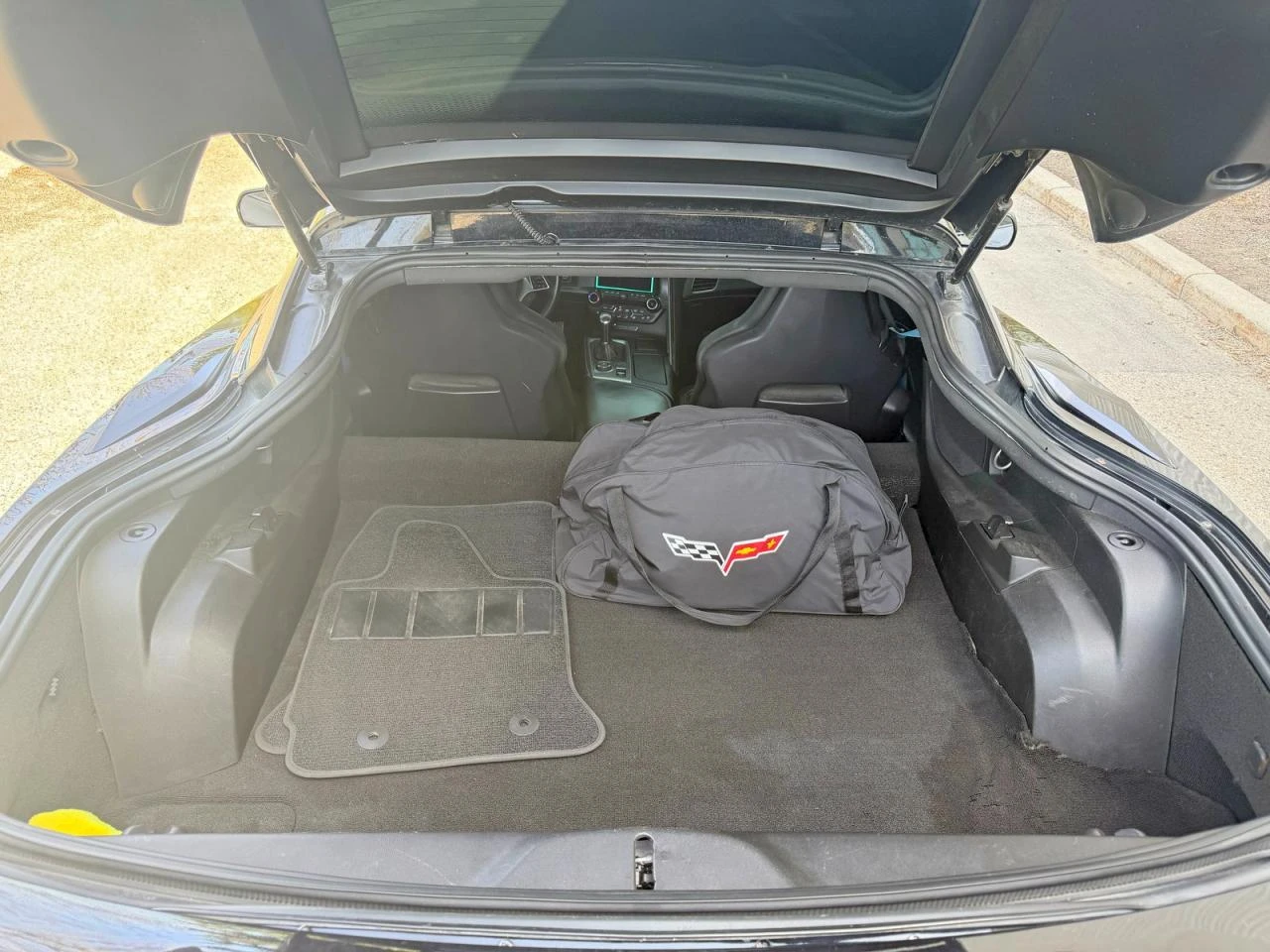 Chevrolet Corvette 6.2l Stingray Z51 3Lt, снимка 6 - Автомобили и джипове - 54545895