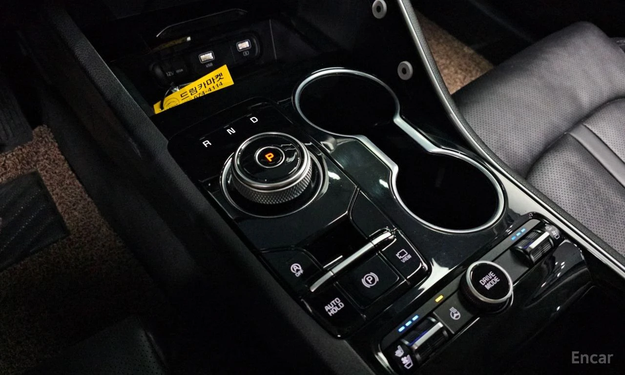 Kia K5 2.0* PRESTIGE* ПОДГРЕВ* ОБДУХВАНЕ* КАМЕРА* КЕЙЛЕС*, снимка 12 - Автомобили и джипове - 54642224