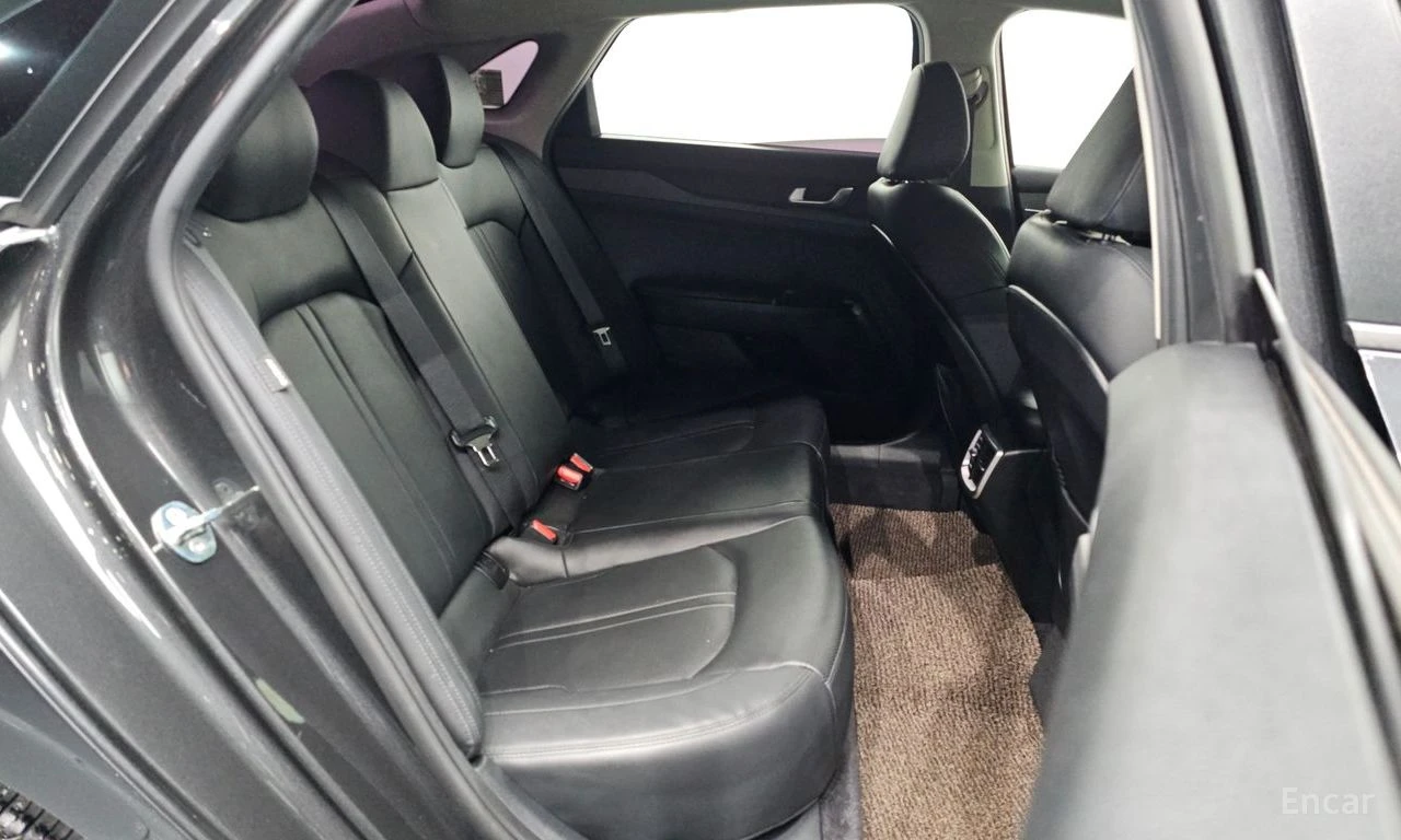 Kia K5 2.0* PRESTIGE* ПОДГРЕВ* ОБДУХВАНЕ* КАМЕРА* КЕЙЛЕС*, снимка 13 - Автомобили и джипове - 54642224