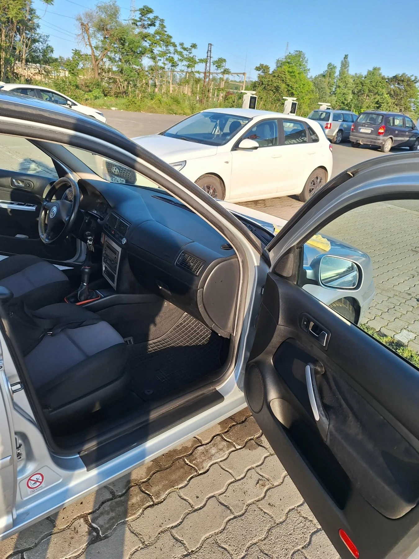 VW Golf, снимка 8 - Автомобили и джипове - 54653588