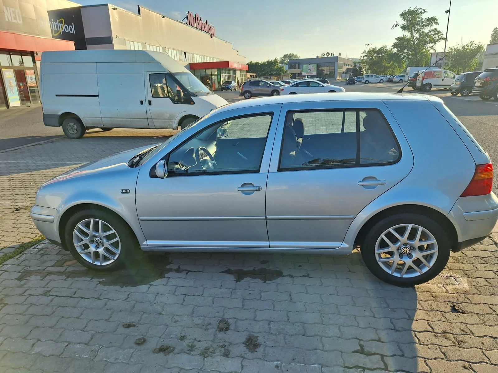 VW Golf, снимка 3 - Автомобили и джипове - 54653588