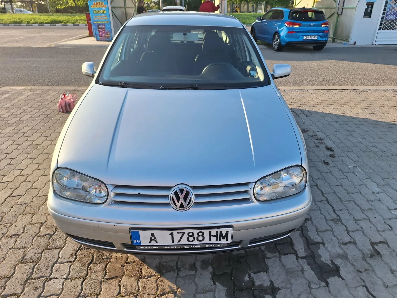 VW Golf