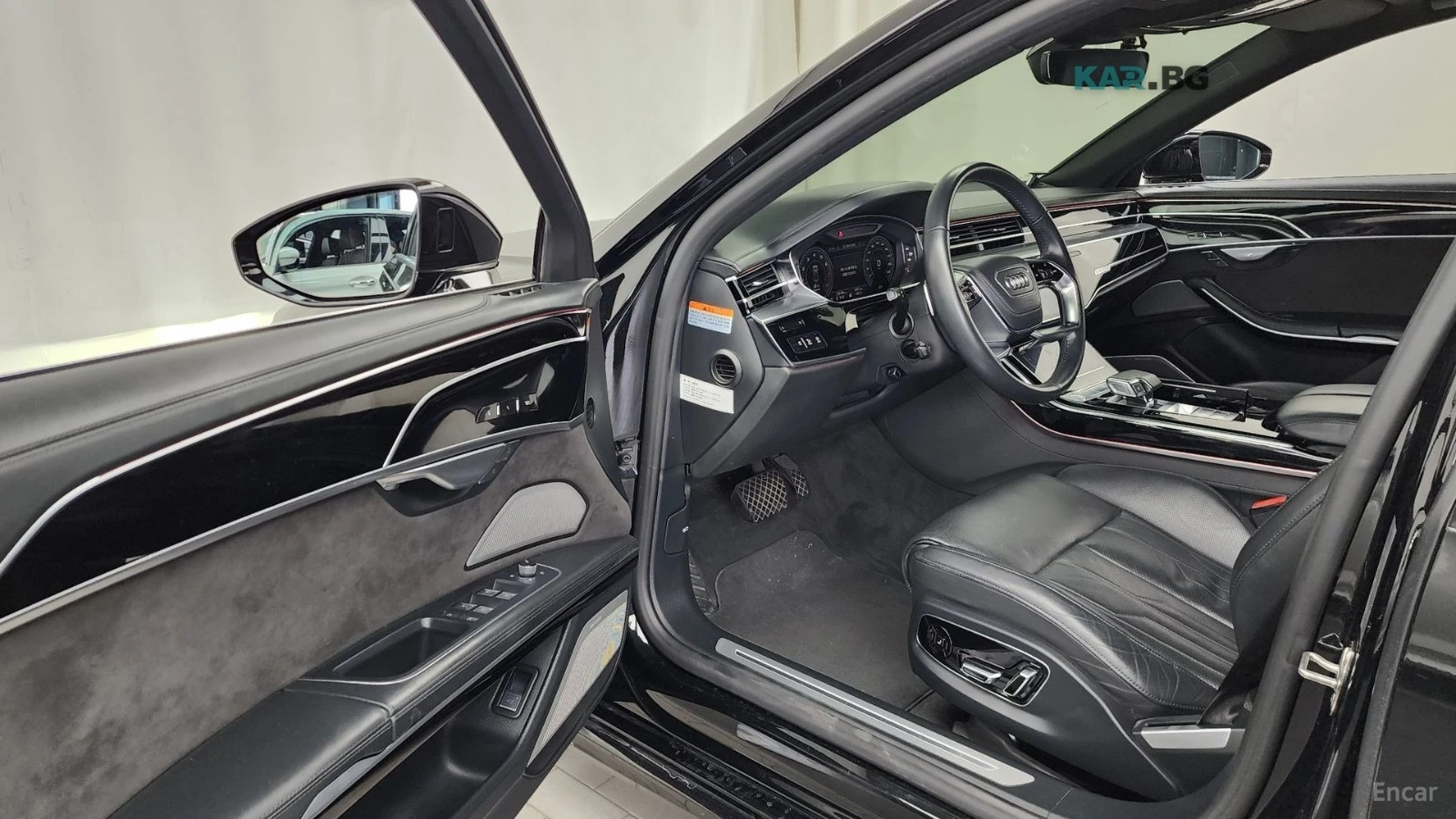 Audi A8 QUATTRO* LWB* DISTRONIC* 360* МАСАЖИ* ОБДУХВАНЕ* , снимка 8 - Автомобили и джипове - 55118526