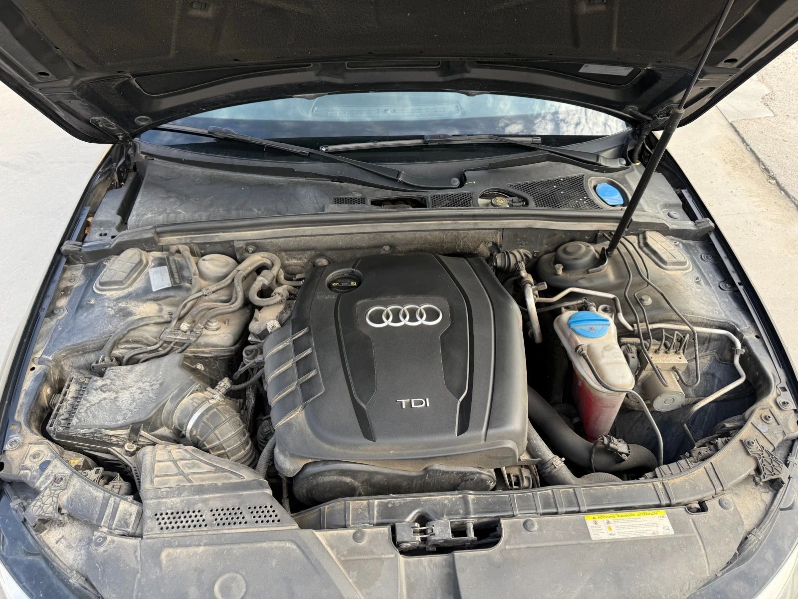 Audi A4 2.0 DIESEL , снимка 13 - Автомобили и джипове - 55224359