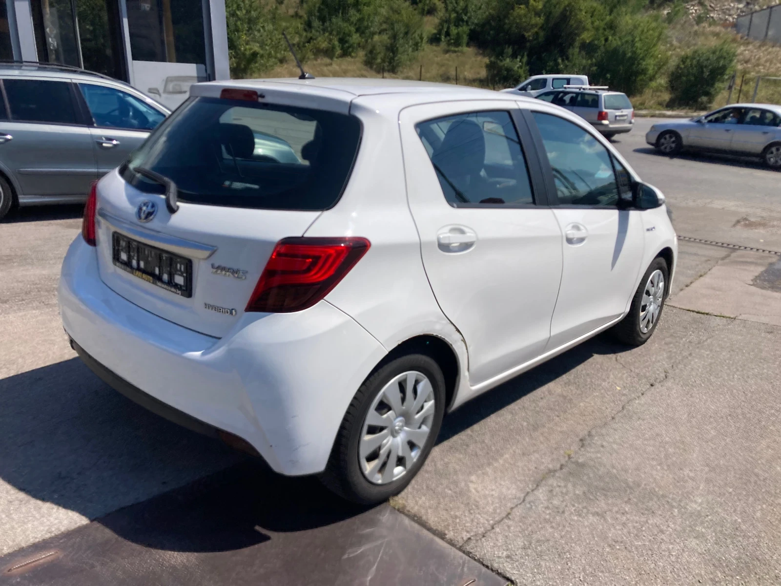 Toyota Yaris 1.5 Hibrid 115000km Evro 6, снимка 4 - Автомобили и джипове - 55543199
