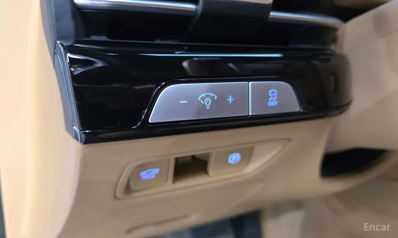 Genesis G80 * Gasoline 2.5 Turbo AWD * ЦЕНА ДО БГ, снимка 10 - Автомобили и джипове - 55629973