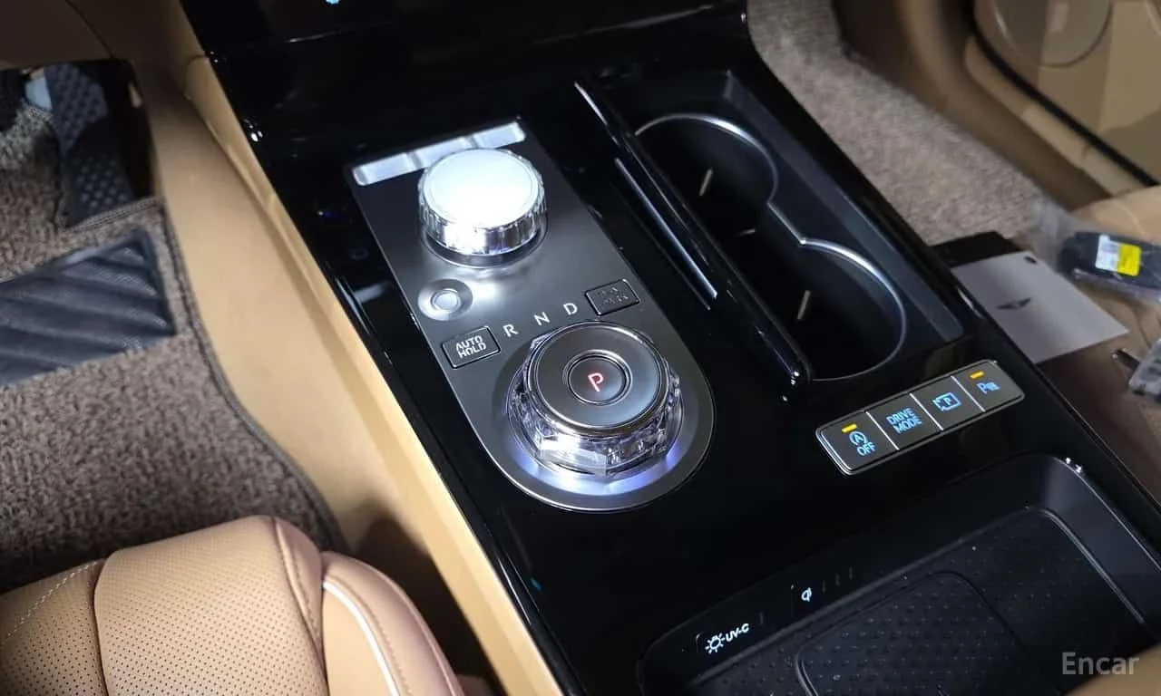 Genesis G80 * Gasoline 2.5 Turbo AWD * ЦЕНА ДО БГ, снимка 7 - Автомобили и джипове - 55629973