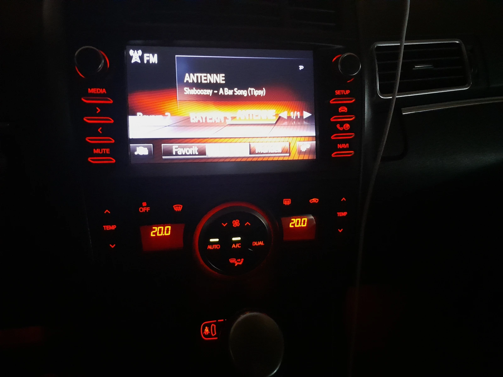 Toyota Verso Edition S, снимка 13 - Автомобили и джипове - 55817483