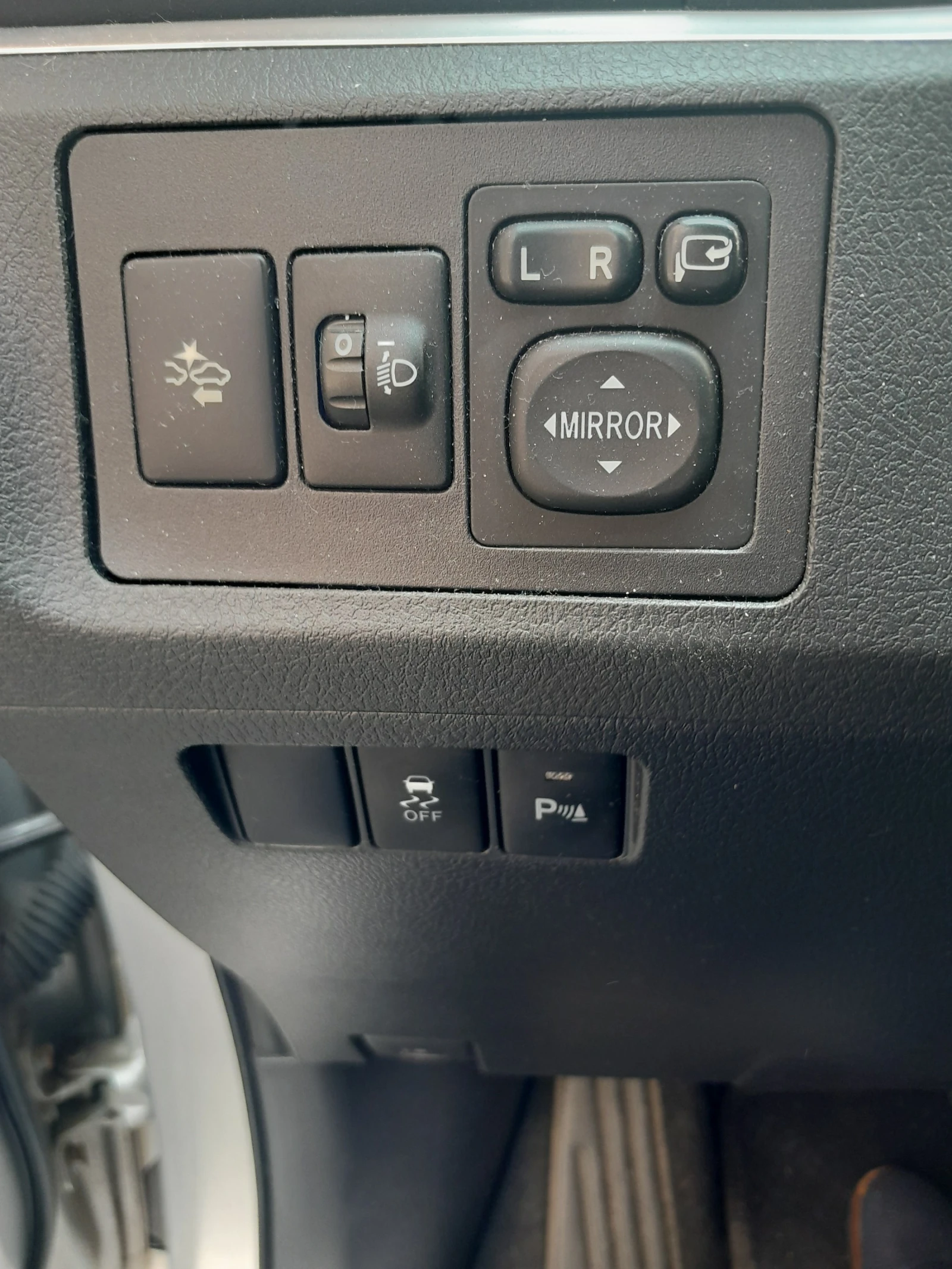 Toyota Verso Edition S, снимка 11 - Автомобили и джипове - 55817483