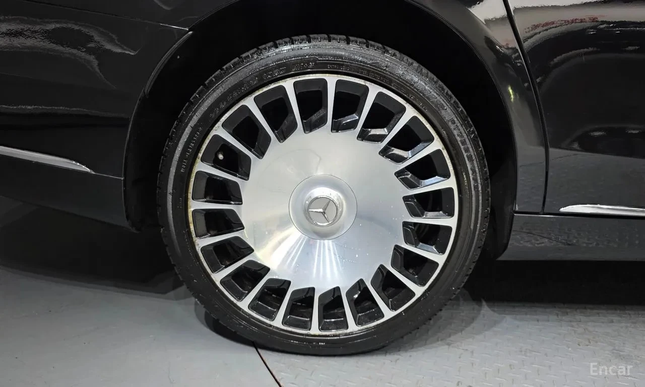 Mercedes-Benz Maybach * S560 4MATIC * АВТОКРЕДИТ БЕЗ ПЪРВОНАЧАЛНА ВНОСКА, снимка 5 - Автомобили и джипове - 56105162