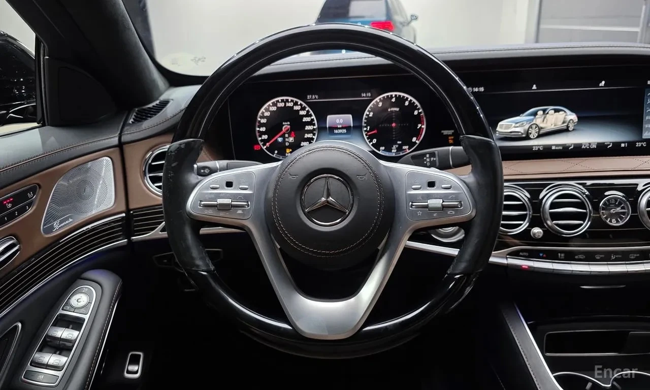 Mercedes-Benz Maybach * S560 4MATIC * АВТОКРЕДИТ БЕЗ ПЪРВОНАЧАЛНА ВНОСКА, снимка 13 - Автомобили и джипове - 56105162