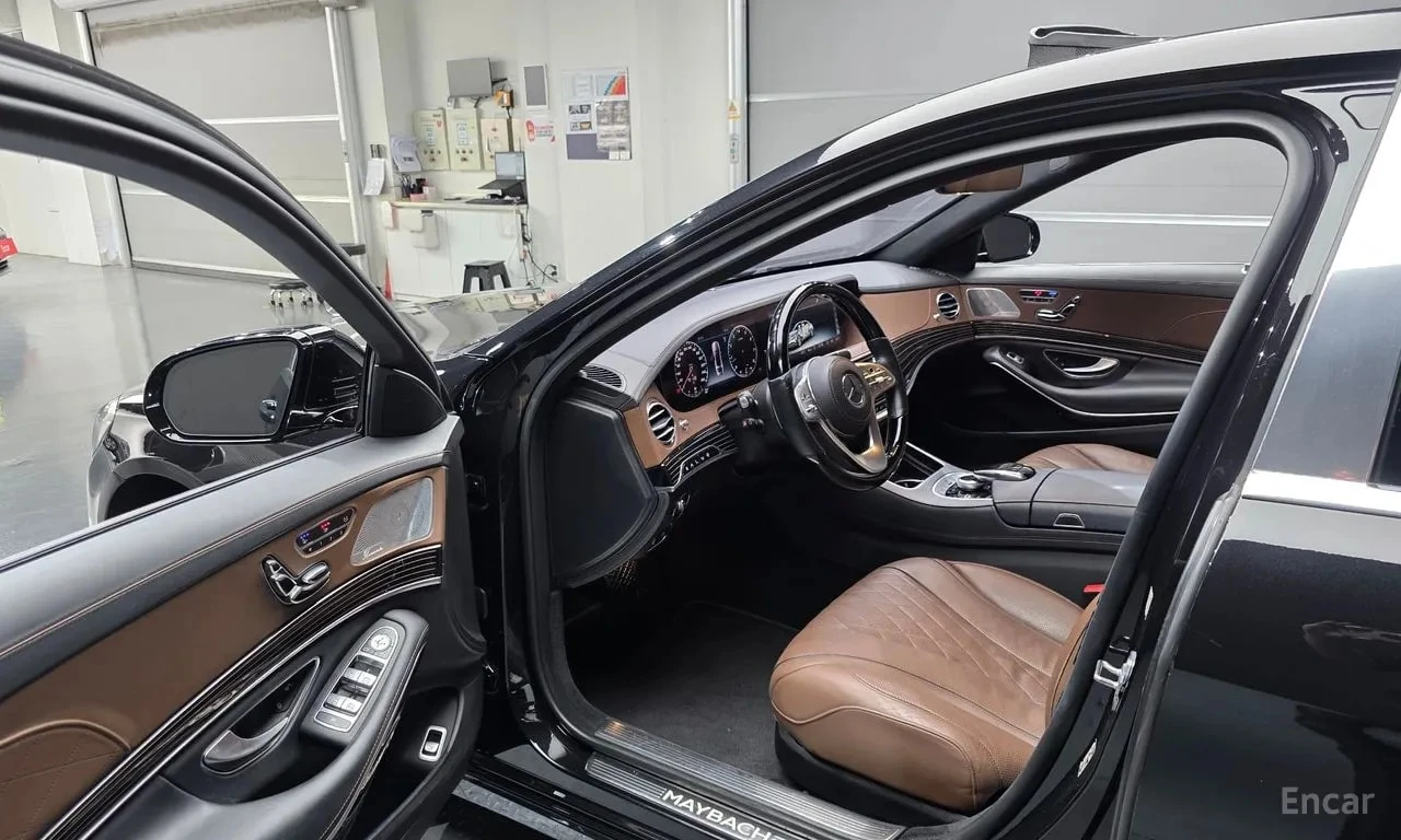 Mercedes-Benz Maybach * S560 4MATIC * АВТОКРЕДИТ БЕЗ ПЪРВОНАЧАЛНА ВНОСКА, снимка 10 - Автомобили и джипове - 56105162