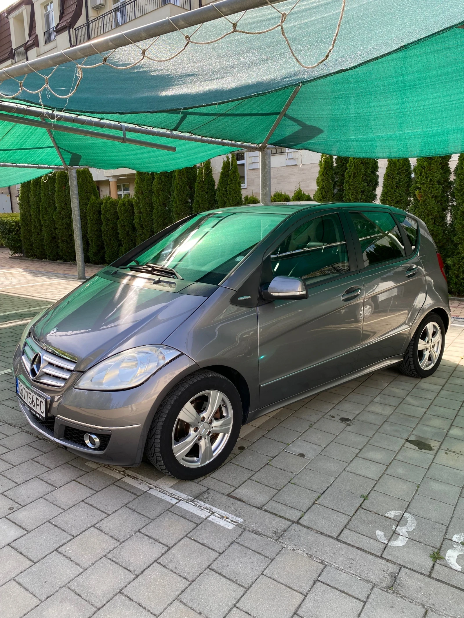 Mercedes-Benz A 180, снимка 2 - Автомобили и джипове - 56409133