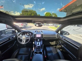 Porsche Cayenne Platinum Edition * PANO* АвтоКредит* (Цена до БГ), снимка 12