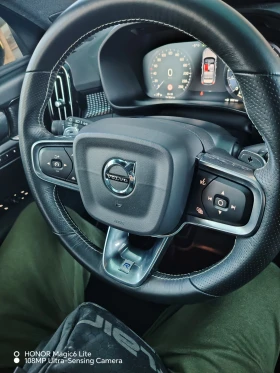 Volvo XC40, снимка 5