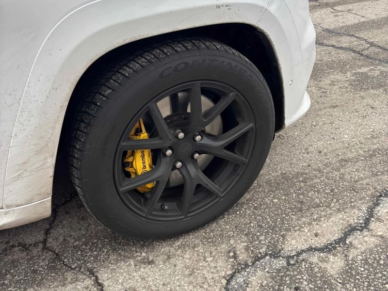 Jeep Grand cherokee * Trackhawk * CARFAX * БЕЗ ПЪРВОНАЧАЛНА ВНОСКА, снимка 7 - Автомобили и джипове - 52652866