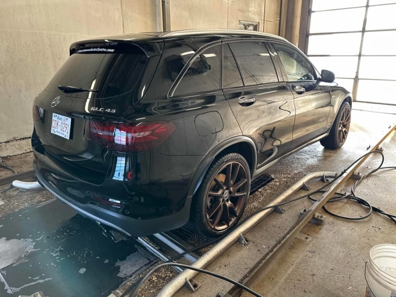 Mercedes-Benz GLC * AMG 43 * CARFAX * БЕЗ ПЪРВОНАЧАЛНА ВНОСКА, снимка 3 - Автомобили и джипове - 52794749