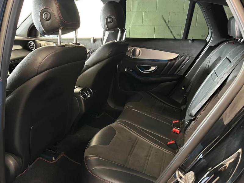 Mercedes-Benz GLC * AMG 43 * CARFAX * БЕЗ ПЪРВОНАЧАЛНА ВНОСКА, снимка 10 - Автомобили и джипове - 52794749