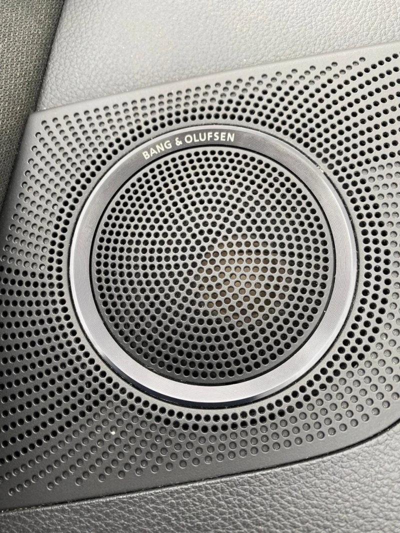 Audi SQ5 Plus 340к.с., снимка 16 - Автомобили и джипове - 52903164