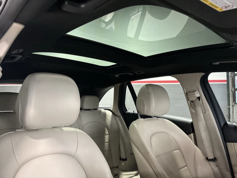 Mercedes-Benz GLC 300 4MATIC * АвтоКредит* (ЦЕНА ДО БГ), снимка 14 - Автомобили и джипове - 53213763