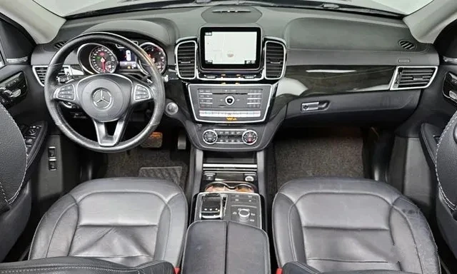 Mercedes-Benz GLS 350 4MATIC  - изображение 6