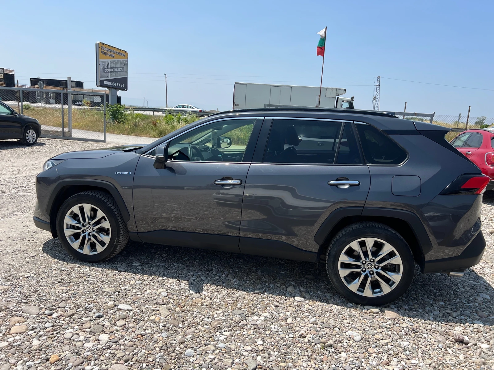 Toyota Rav4 2.5 HYBRID(КАТО НОВА) - изображение 8