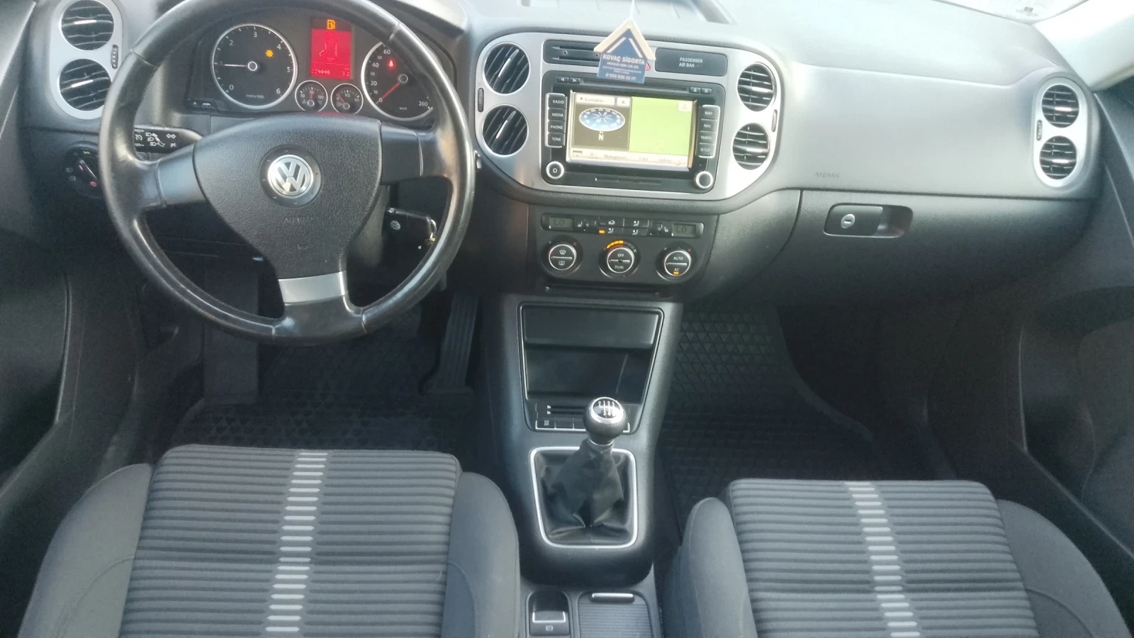 VW Tiguan 2.0tdi-4x4 - изображение 8