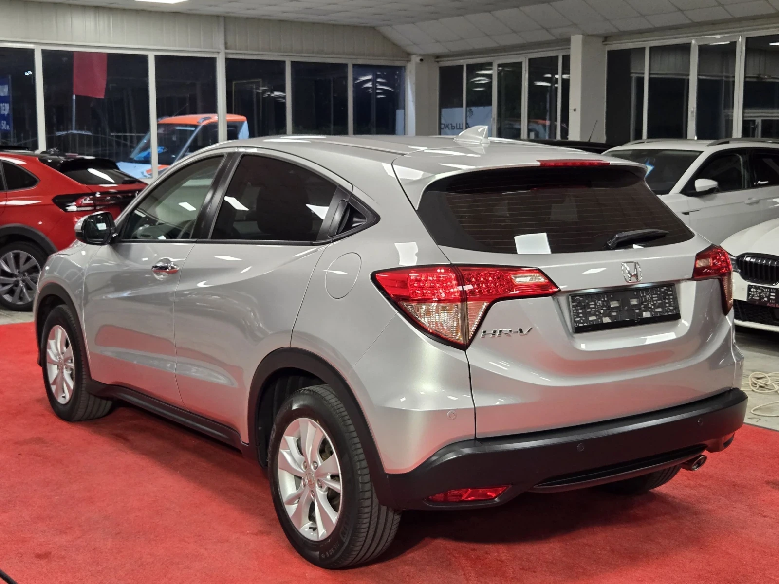Honda Hr-v Executive | 1.6 i-dtec 120кс, дизел | EU6 - изображение 3