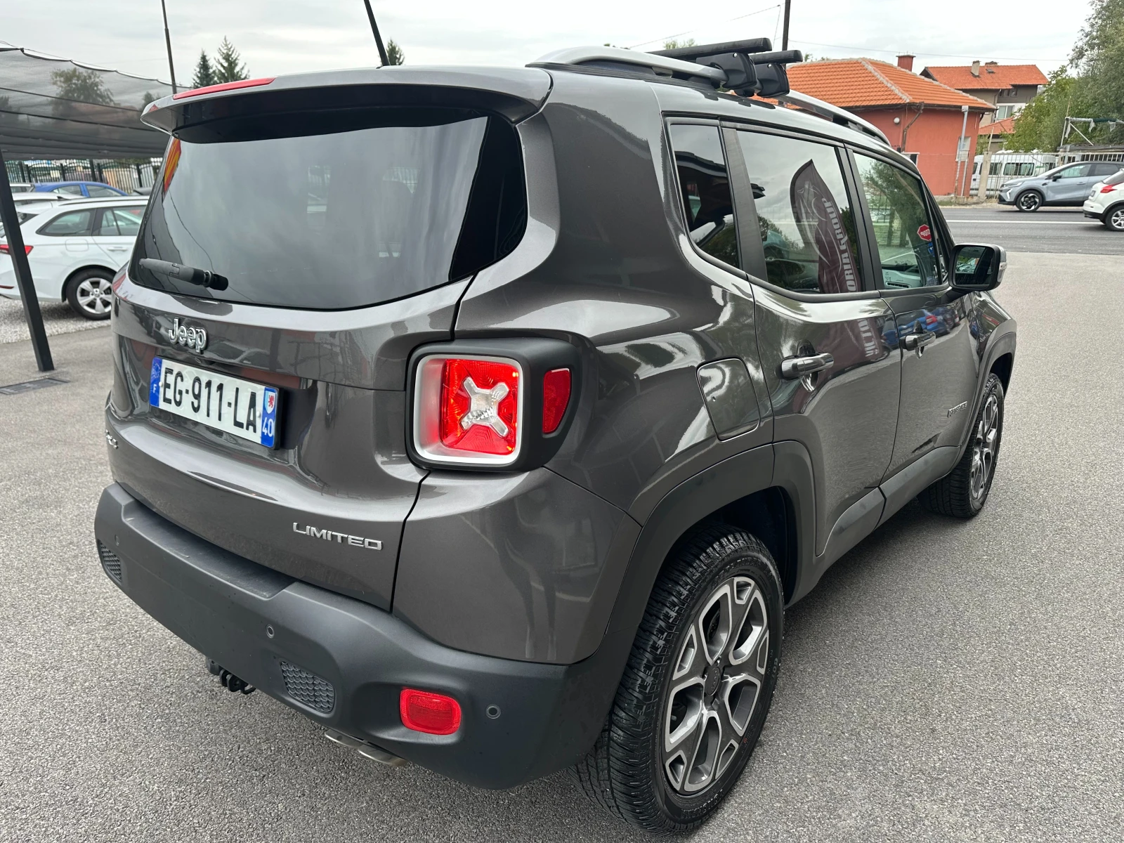 Jeep Renegade 2.0 M-JET 4Х4 НОВ ВНОС - изображение 6