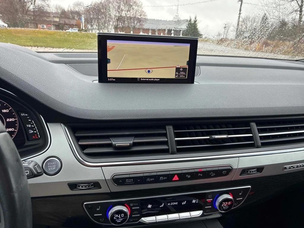 Audi Q7 * Technik * CARFAX * БЕЗ ПЪРВОНАЧАЛНА ВНОСКА - изображение 9