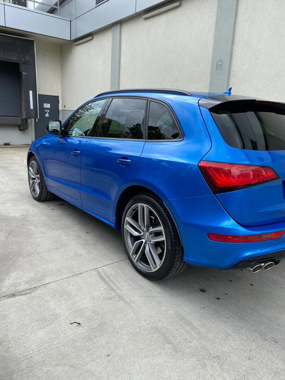 Audi SQ5 Plus 340к.с. - изображение 4