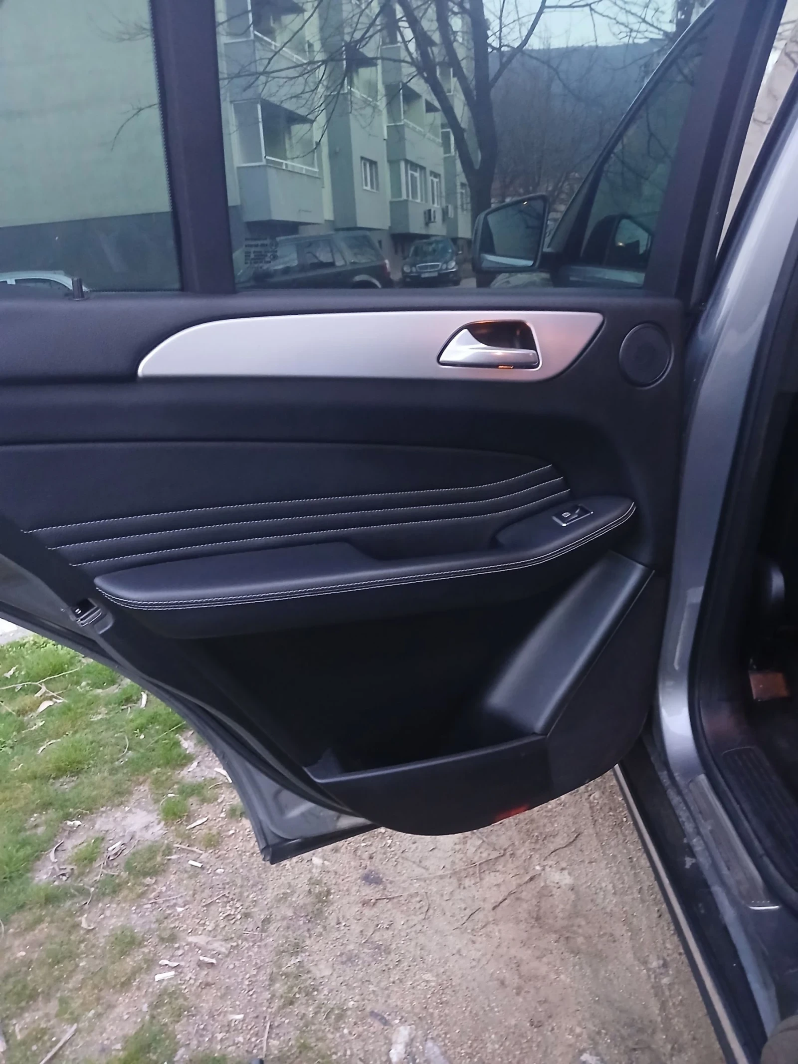 Mercedes-Benz ML 250, снимка 16 - Автомобили и джипове - 53738332