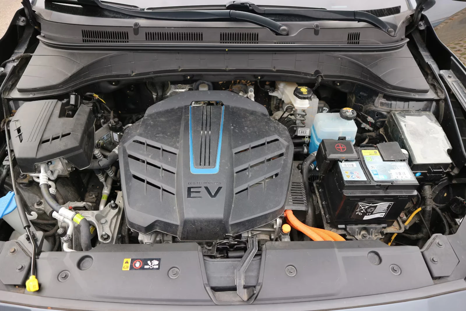 Hyundai Kona Style, снимка 8 - Автомобили и джипове - 53970523