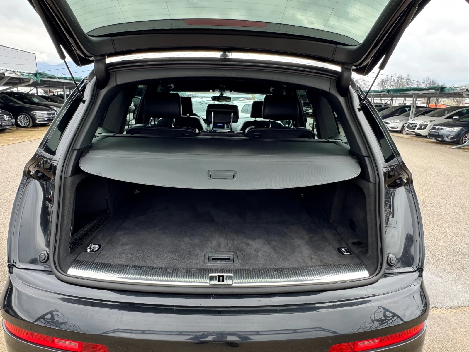 Audi Q7 3.0TDI S-Line QUATTRO OFF-ROAD PACK | Mobile.bg � ����������� 10