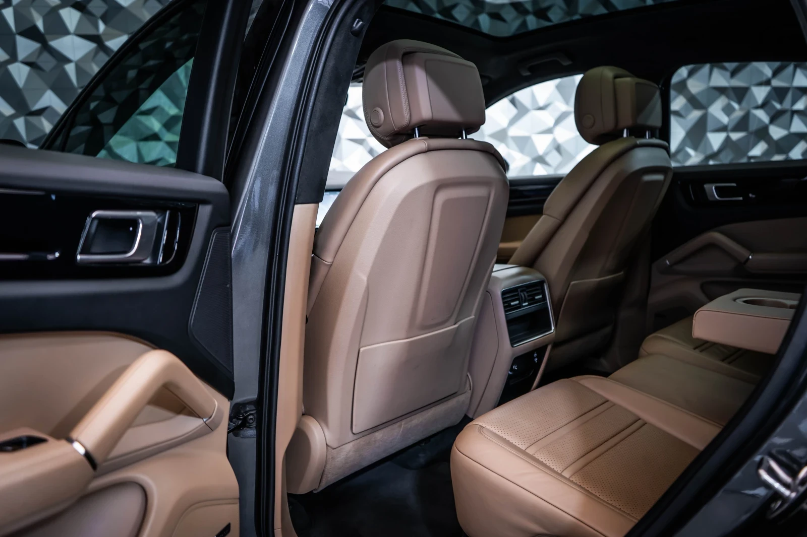Porsche Cayenne  E-Hybrid* Coupe* PANO* SPORT CHRONO* BOSE* ������ | Mobile.bg � ����������� 15