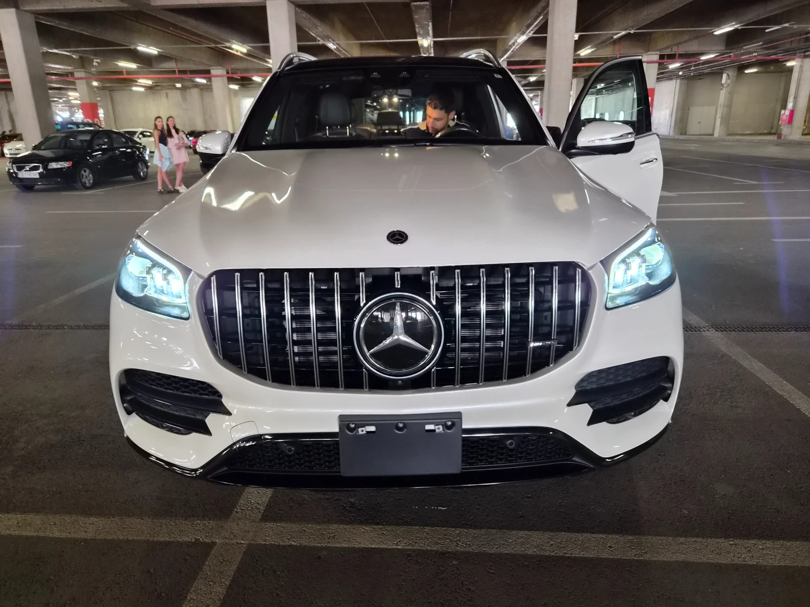 Mercedes-Benz GLS580 580 4Matic, снимка 10 - Автомобили и джипове - 55224673