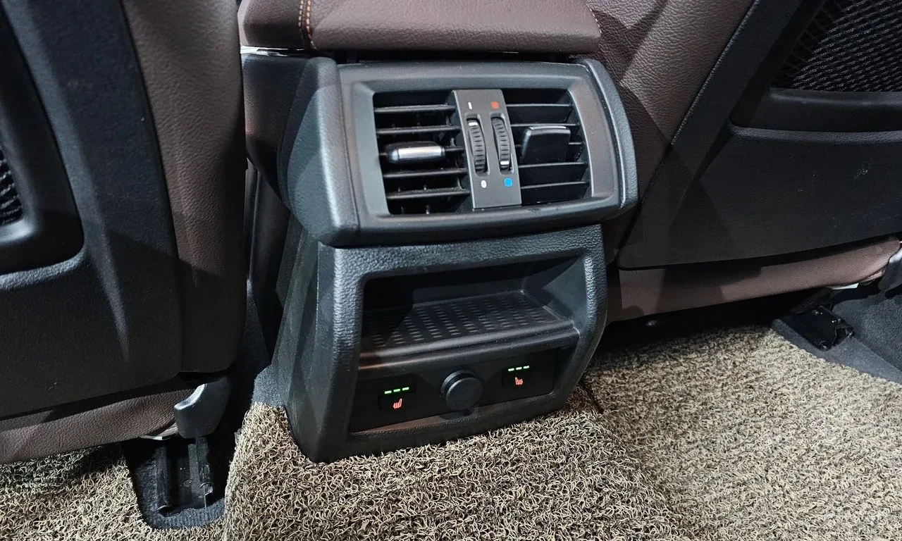 BMW X4 xDrive* M* HUD* КРАЙНА ЦЕНА ДО СОФИЯ, снимка 17 - Автомобили и джипове - 55781506