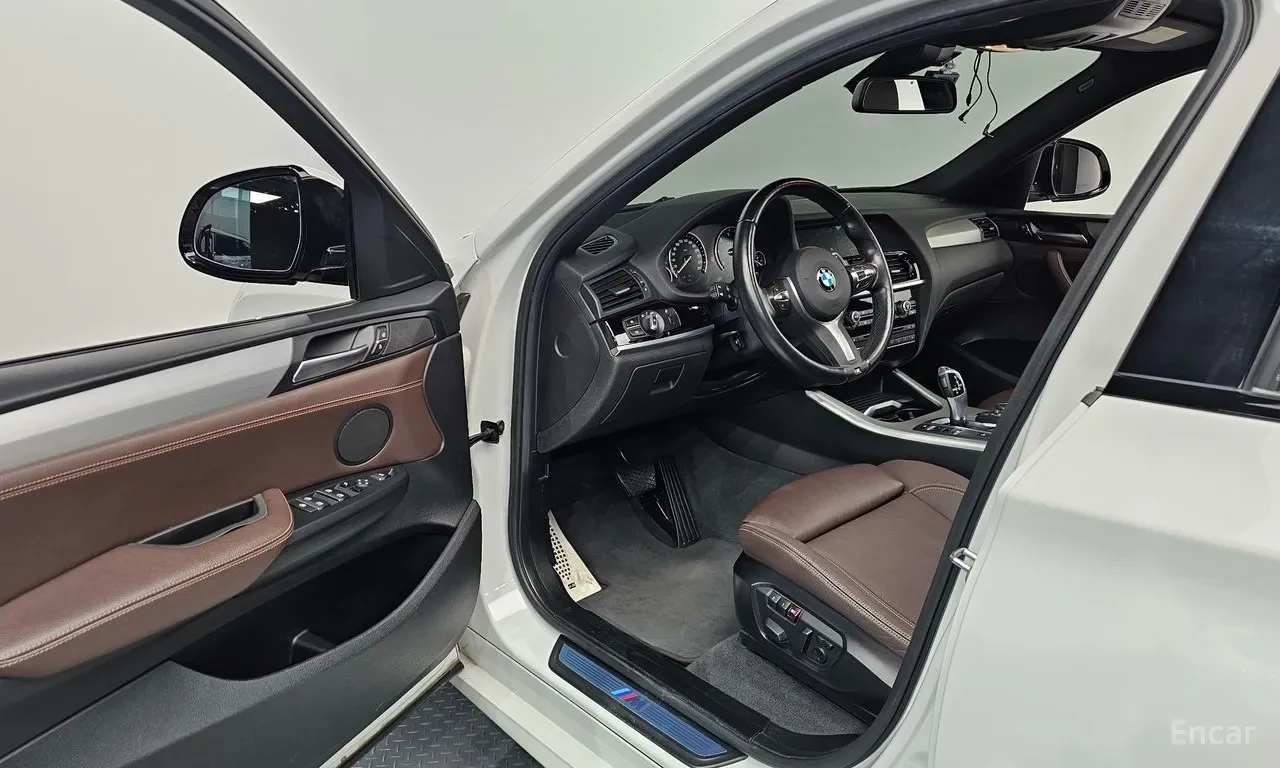 BMW X4 xDrive* M* HUD* КРАЙНА ЦЕНА ДО СОФИЯ, снимка 14 - Автомобили и джипове - 55781506