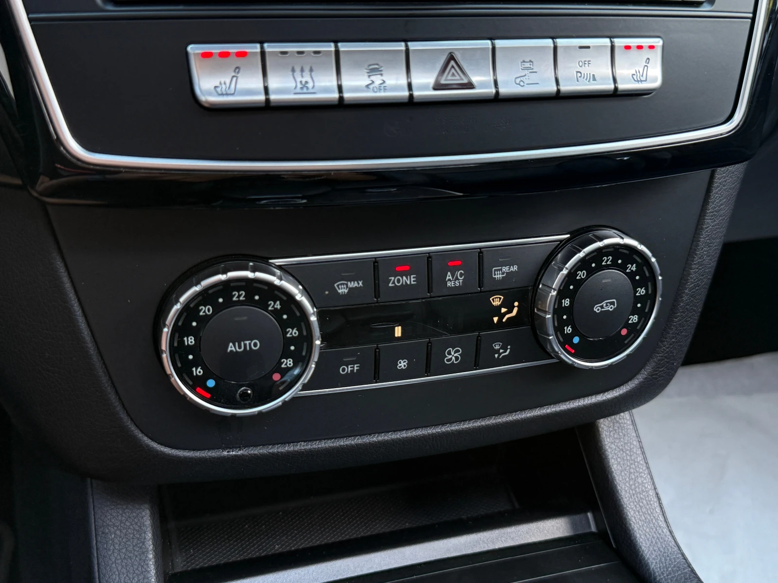 Mercedes-Benz GLE 500 e Hybrid, снимка 8 - Автомобили и джипове - 55939213