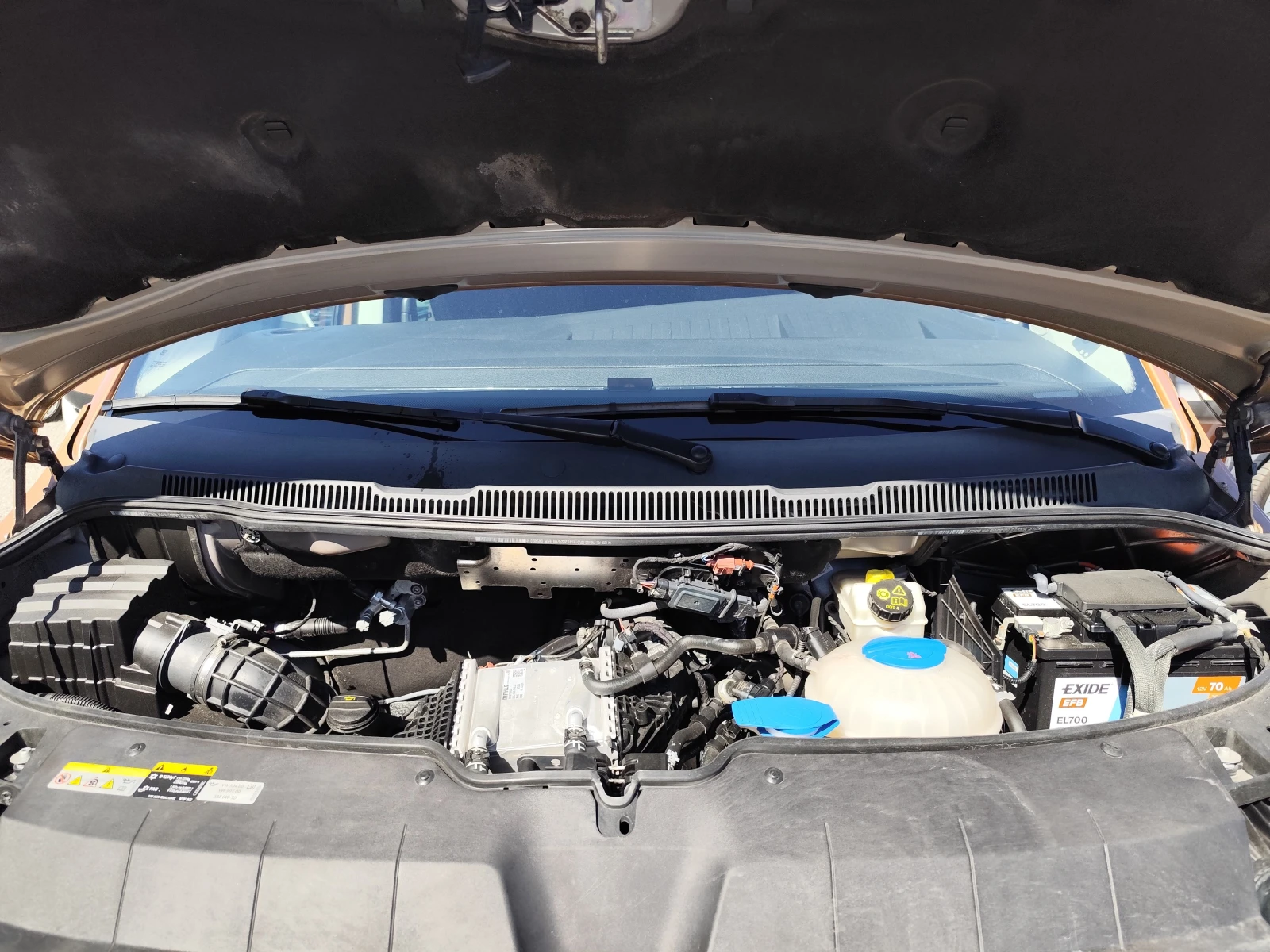 VW Caravelle 2.0TDi* 4MOTION* 9MECTA* EВРО 6D* NAVI* CARPLAY* , снимка 16 - Бусове и автобуси - 54304749