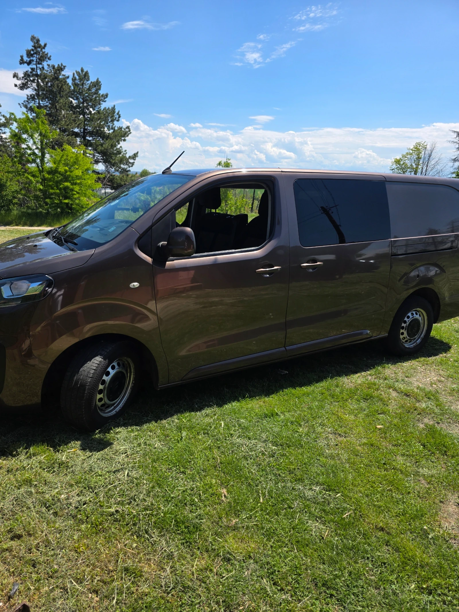 Citroen Jumpy Товаропътнически, снимка 2 - Бусове и автобуси - 54564623