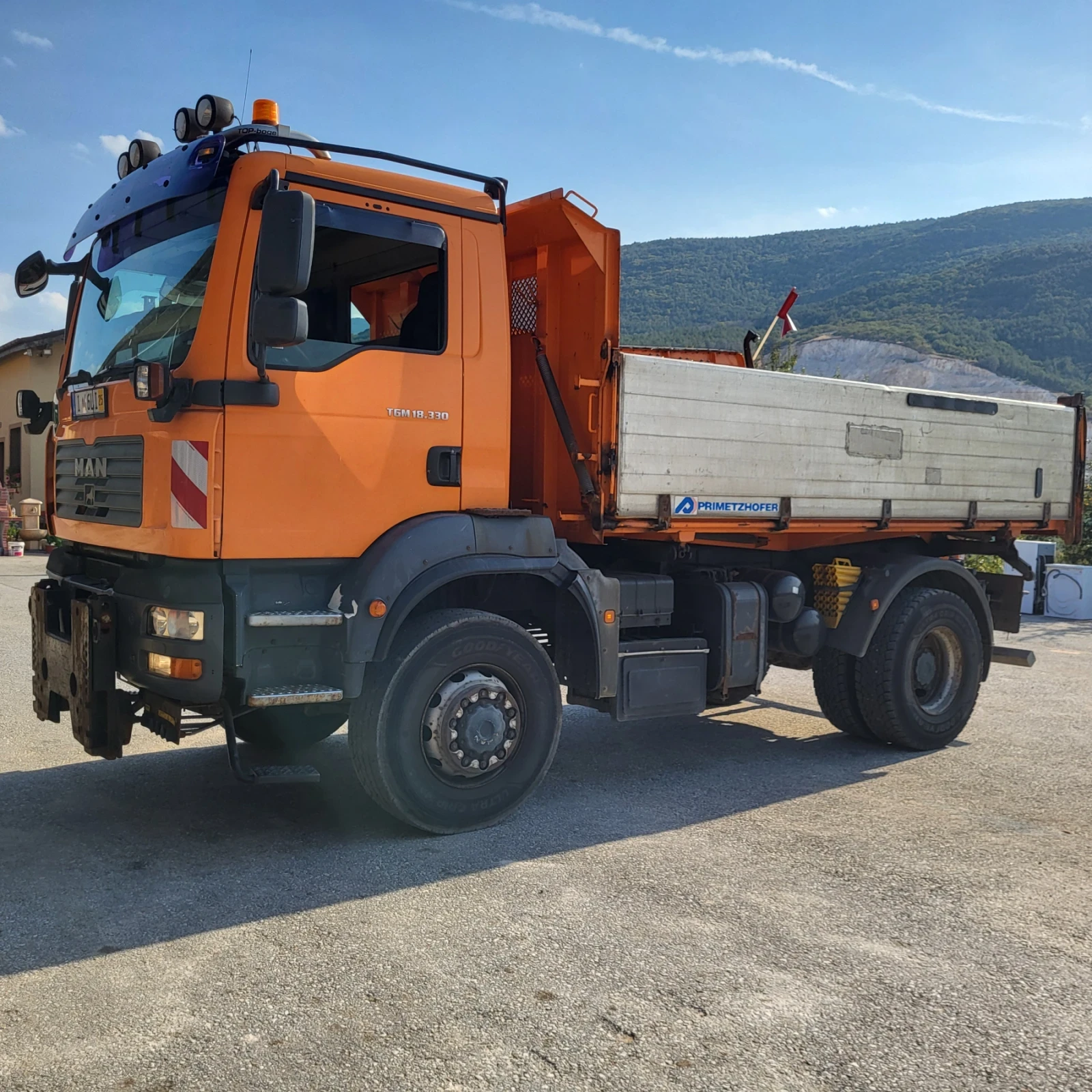 Man Tgm 18.330.4Х4.самосвал - изображение 3