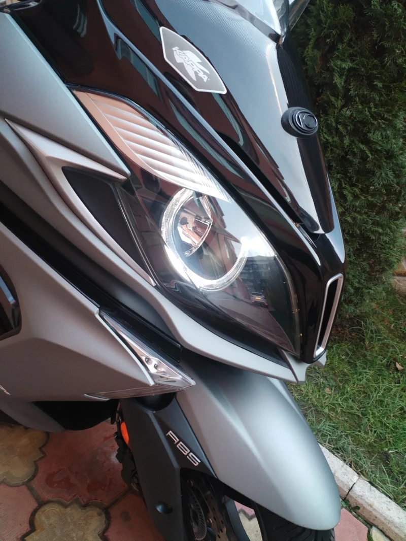 Kymco Downtown 350i ABS 20G ПЕРФЕКТЕН!!! , снимка 6 - Мотоциклети и мототехника - 52633487