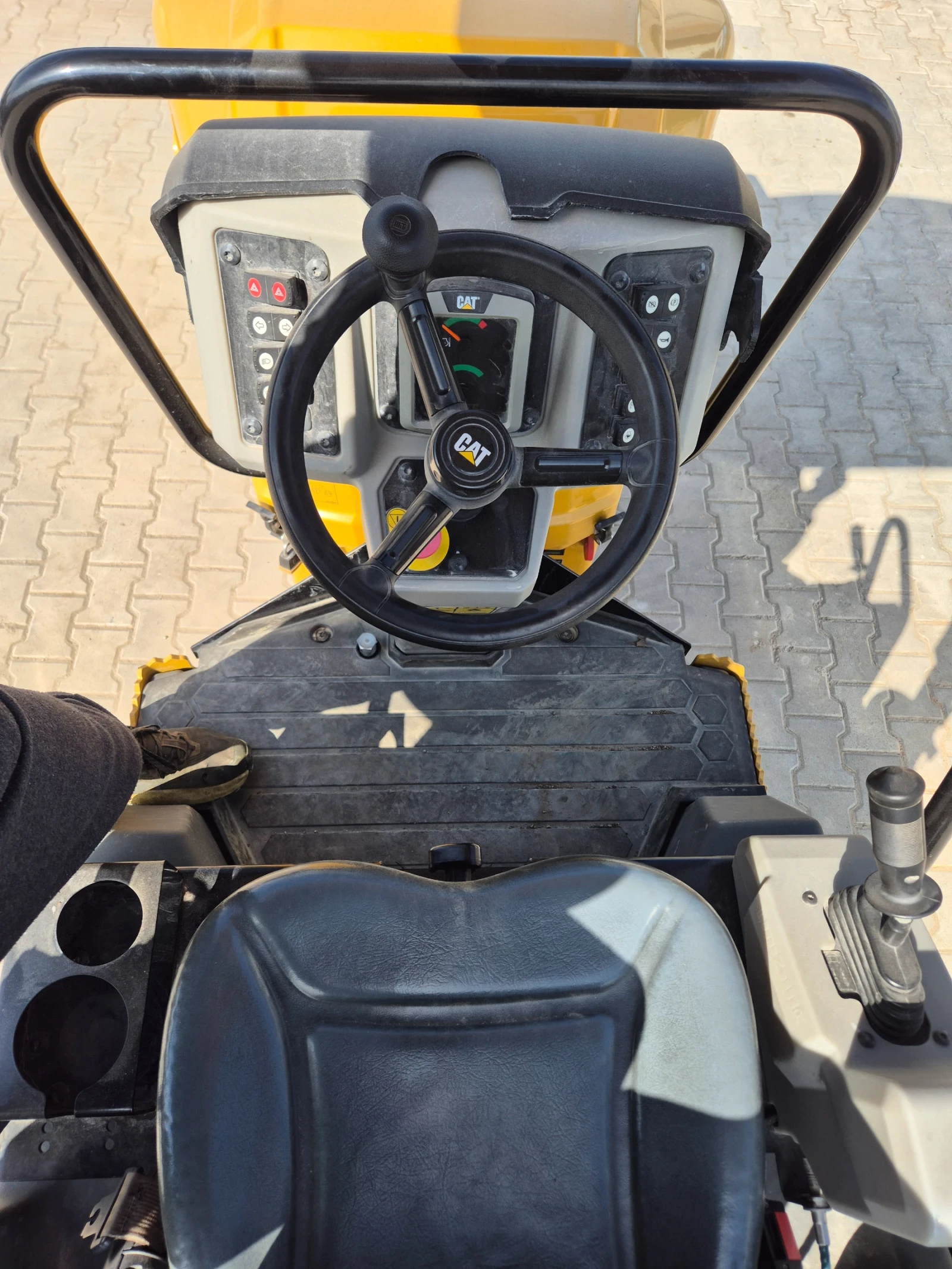 ����� Cat CB2.5 | Mobile.bg � ����������� 9